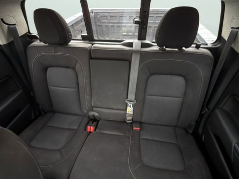 Used 2016 Chevrolet Colorado LT w/ LT Convenience Package image 12