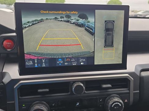 Used 2025 Toyota 4Runner TRD Off-Road Premium w/ Tow Technology Package image 23