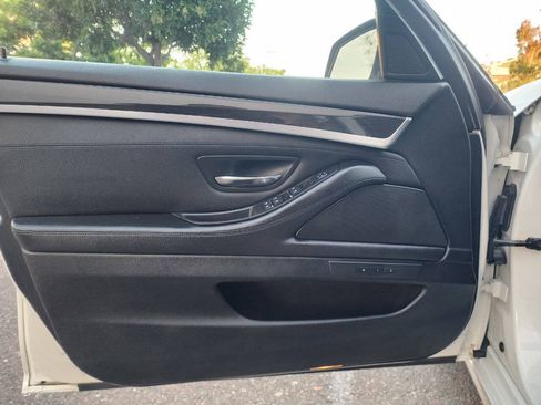 Used 2012 BMW 528i Sedan RWD image 26