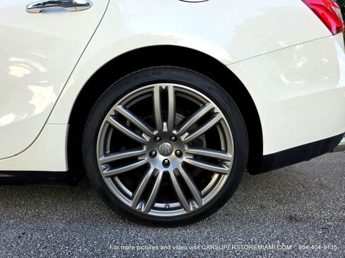 Used 2016 Maserati Ghibli RWD image 47