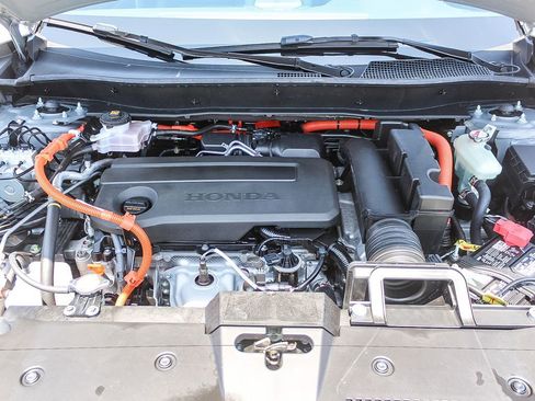 Certified 2025 Honda CR-V Sport-L image 27
