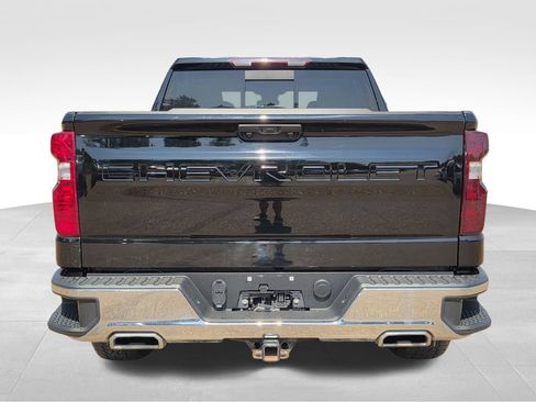 Used 2023 Chevrolet Silverado 1500 LT AWD/4WD image 7