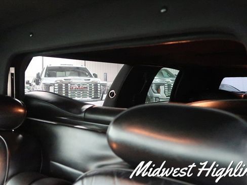 Used 1997 Lincoln Town Car Executive image 18