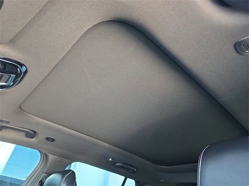 Used 2023 Jeep Grand Cherokee Overland w/ Trailer Tow Prep Group (B) image 19