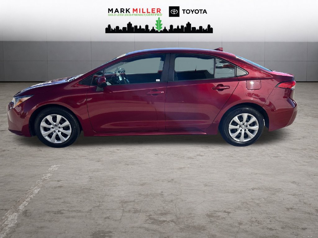 Certified 2025 Toyota Corolla LE FWD image 2