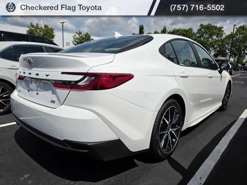 Used 2026 Toyota Camry SE FWD image 6