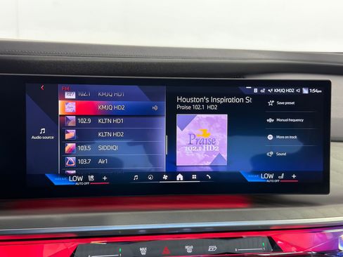 Certified 2023 BMW 760i xDrive image 23