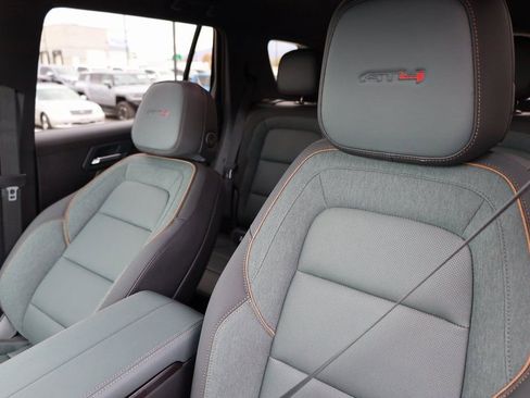 New 2026 GMC Terrain AT4 AWD/4WD image 16