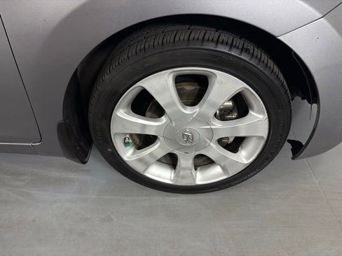 Used 2013 Hyundai Elantra Limited w/ Technology Pkg FWD image 10