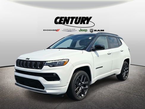 Used 2025 Jeep Compass Limited w/ High Altitude Package AWD/4WD image 8