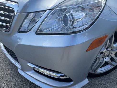 Used 2013 Mercedes-Benz E 350 4MATIC Sedan image 20