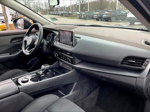 Certified 2023 Nissan Rogue S image 14