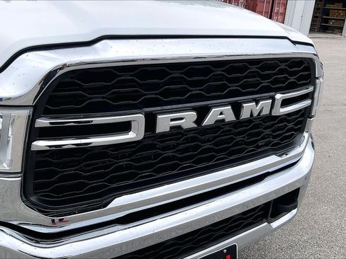 Used 2022 RAM 2500 Tradesman AWD/4WD image 27