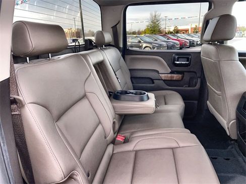 Used 2018 GMC Sierra 1500 SLT w/ SLT Premium Package image 15