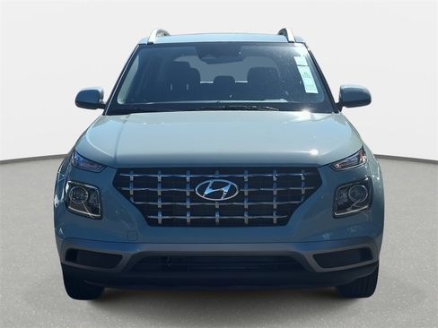 New 2026 Hyundai Venue SEL image 2