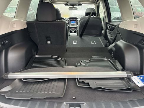 Used 2023 Subaru Forester Premium image 16