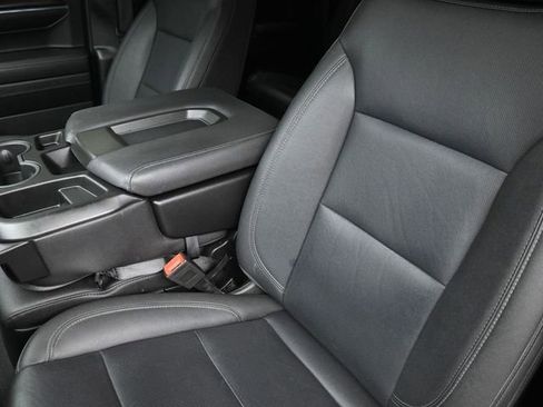 Used 2024 GMC Sierra 1500 SLT AWD/4WD image 17