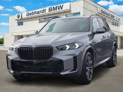 New 2026 BMW X5 xDrive40i w/ M Sport Package image 3