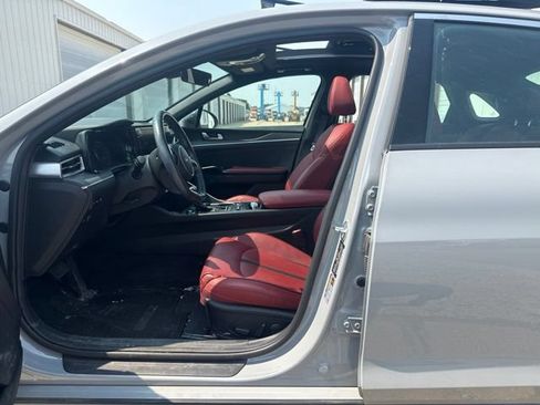Used 2024 Kia K5 GT-Line AWD/4WD image 4