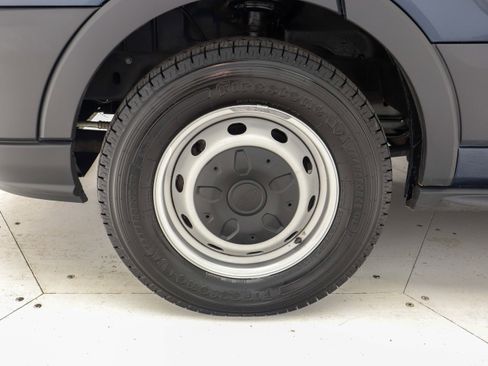 Used 2017 Ford Transit 150 XL image 27