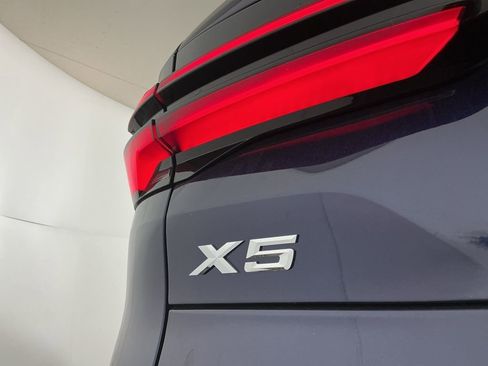 New 2026 BMW X5 xDrive40i w/ M Sport Package image 7