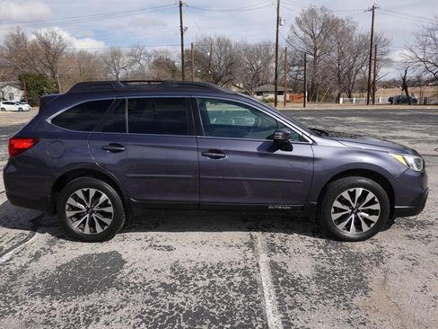 Used 2015 Subaru Outback 3.6R Limited image 8