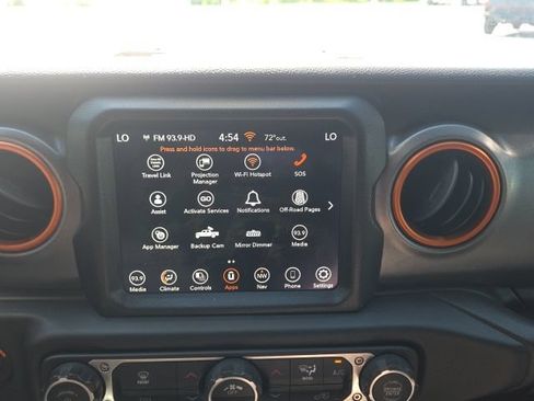 Used 2021 Jeep Gladiator Mojave AWD/4WD image 25