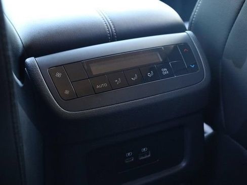 Certified 2025 Nissan Pathfinder SL w/ Cargo Package AWD/4WD image 25
