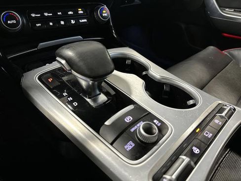 Used 2018 Kia Stinger GT2 image 22