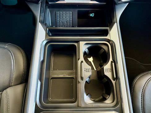 New 2026 Ford F350 Platinum image 21