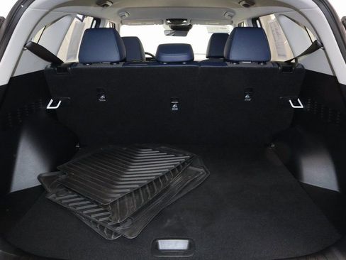 Used 2024 Kia Seltos S image 16