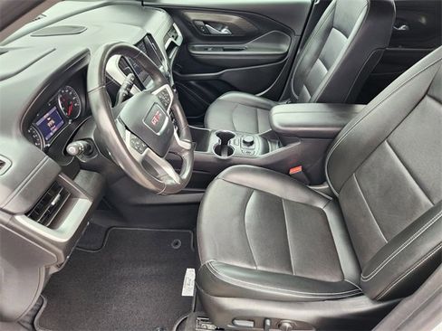 Used 2022 GMC Terrain SLT w/ Infotainment Package II image 13