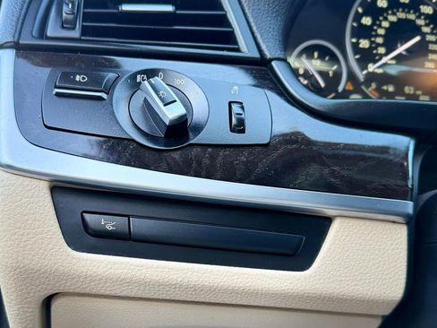 Used 2016 BMW 535i xDrive Sedan AWD/4WD image 25