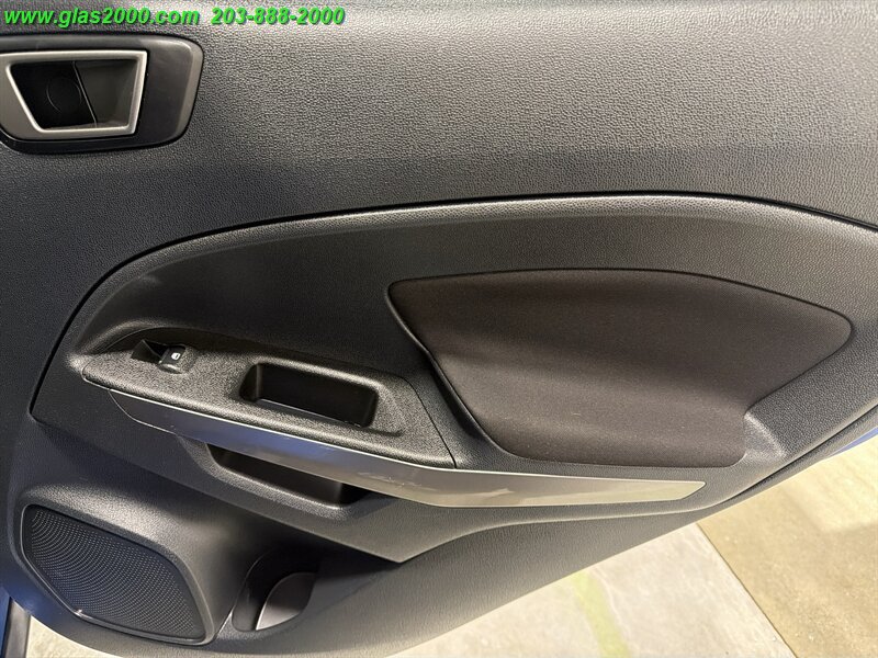 Used 2021 Ford EcoSport SE w/ SE Convenience Package AWD/4WD image 28