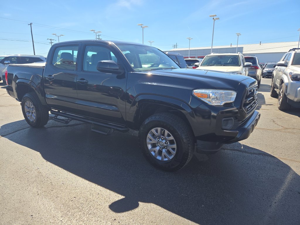 Used 2017 Toyota Tacoma SR w/ Tow Package AWD/4WD image 8