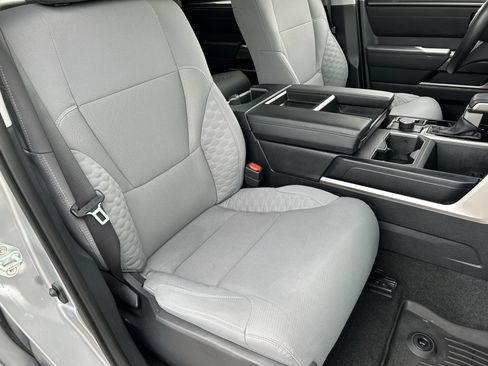 Used 2024 Toyota Tundra SR5 w/ SR5 Convenience Package AWD/4WD image 9