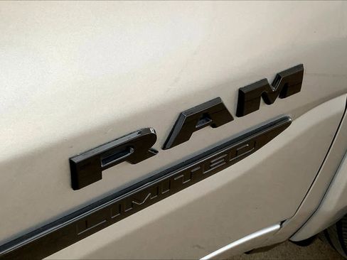 Used 2020 RAM 1500 Limited image 17