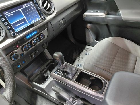 Used 2021 Toyota Tacoma SR5 image 27