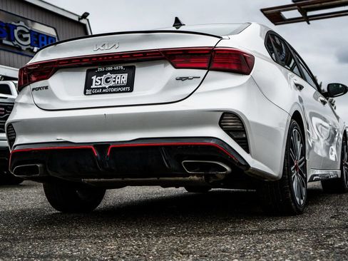Used 2022 Kia Forte GT w/ GT Technology Package FWD image 3