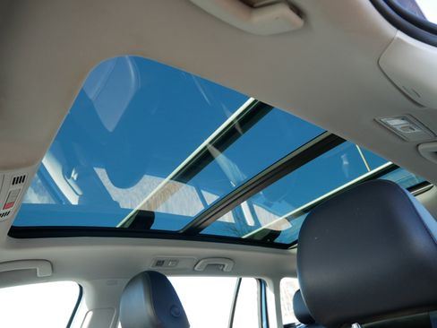 Used 2015 Volkswagen Golf TDI SE image 34