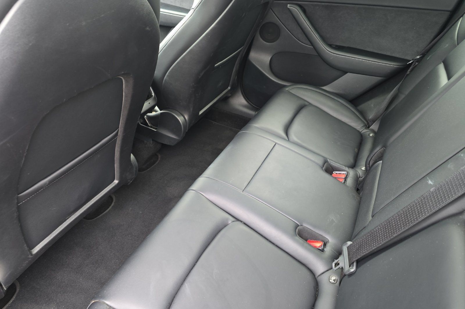 Used 2021 Tesla Model Y Long Range AWD/4WD image 9