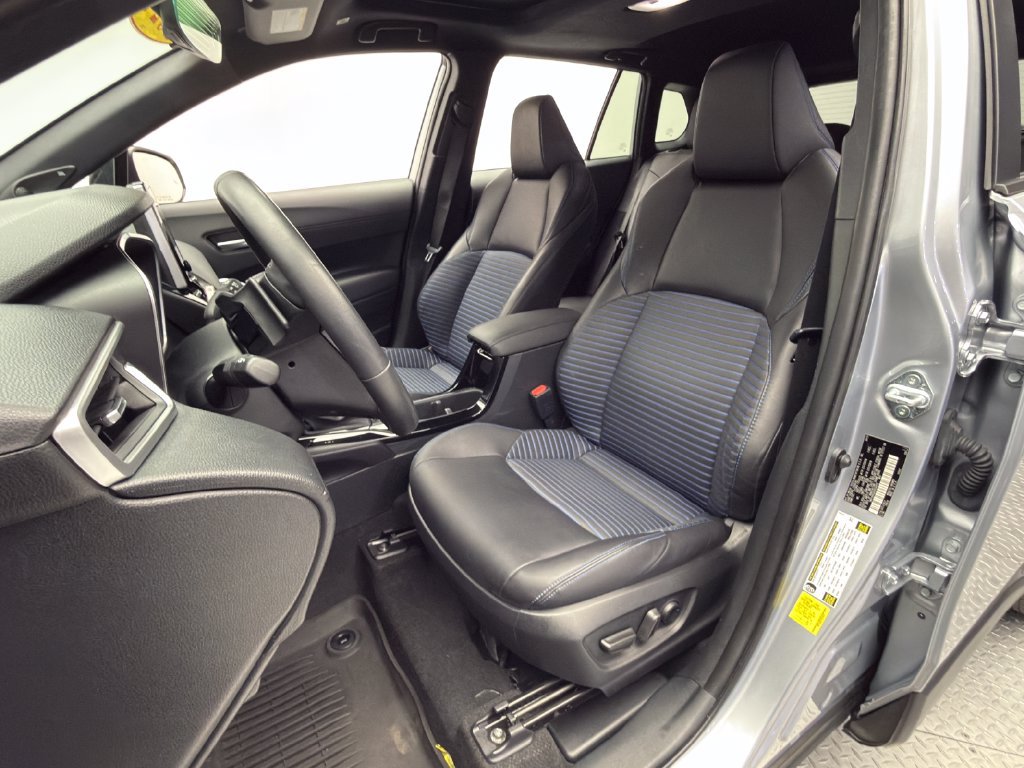Used 2024 Toyota Corolla Cross AWD Hybrid w/ Convenience Package image 20