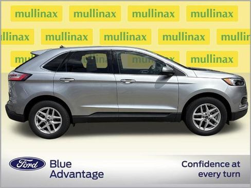 Certified 2024 Ford Edge SEL w/ Convenience Package AWD/4WD image 4