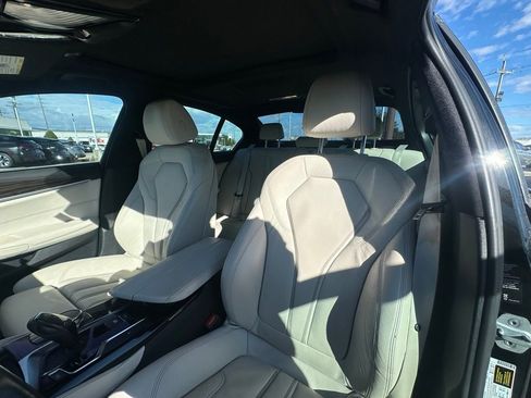 Used 2020 BMW 540i w/ M Sport Package image 12