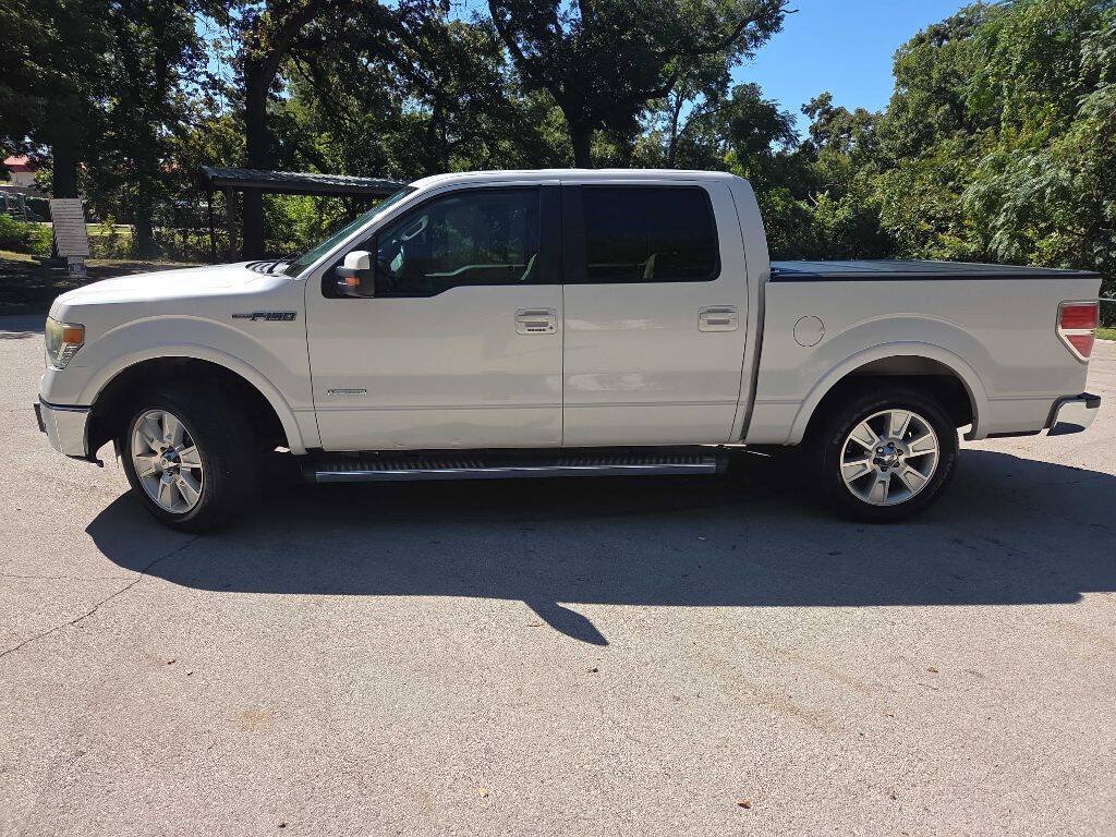 Used 2013 Ford F150 Lariat w/ Luxury Equipment Group RWD image 2