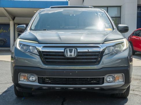 Used 2017 Honda Ridgeline RTL-E image 2