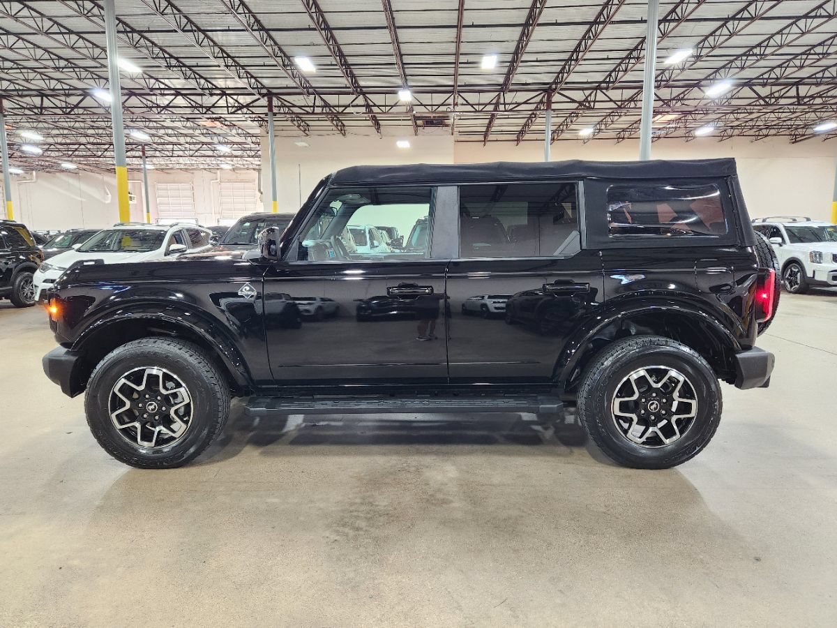 Used 2022 Ford Bronco Outer Banks AWD/4WD image 7