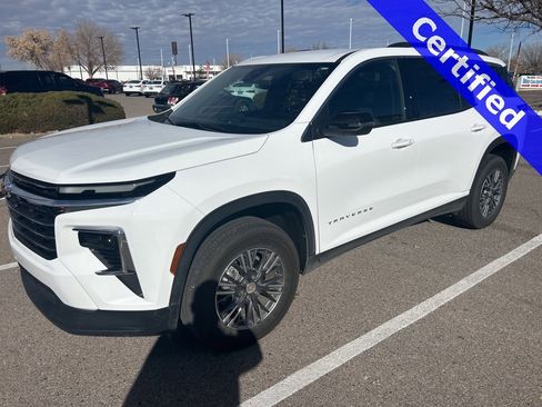 Certified 2025 Chevrolet Traverse LT image 7