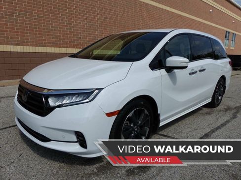 Used 2024 Honda Odyssey Elite image 1