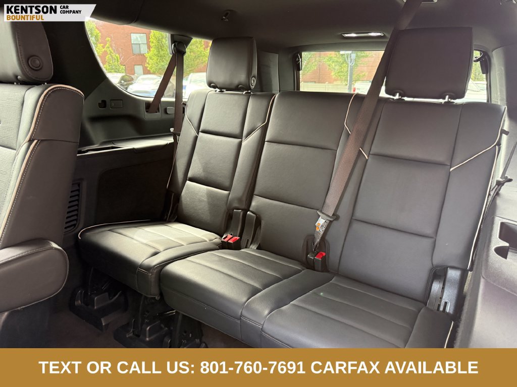Used 2025 Cadillac Escalade ESV Sport w/ LPO, ONYX Package AWD/4WD image 35